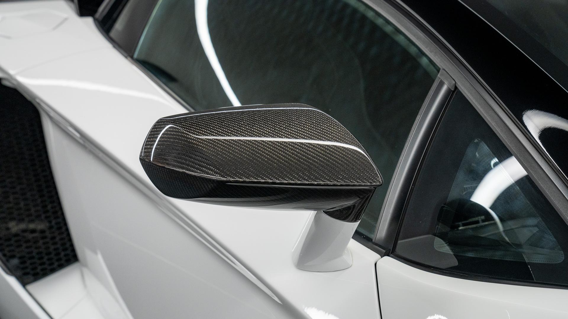 LAMBORGHINI Aventador Photo 1a097407-f48c-4ebe-aa82-3f2857fb68ec.jpg