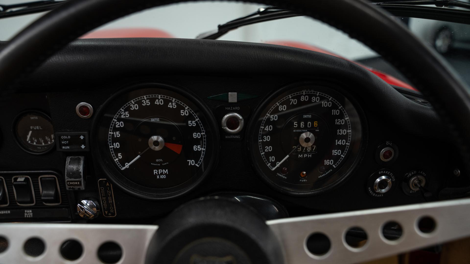 Jaguar E-Type Photo 1a0b34da-f4fc-4aeb-b845-777212f754a1.jpg