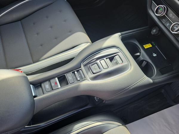 Honda ZR-V Photo 22