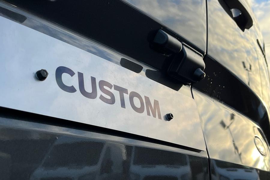 Ford TRANSIT CUSTOM Photo 1a2a0c3c-441c-41f3-bad9-0085d8ac2f53.jpg