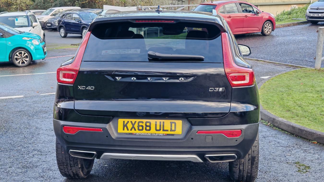 Used Volvo XC40 KX68ULD 4