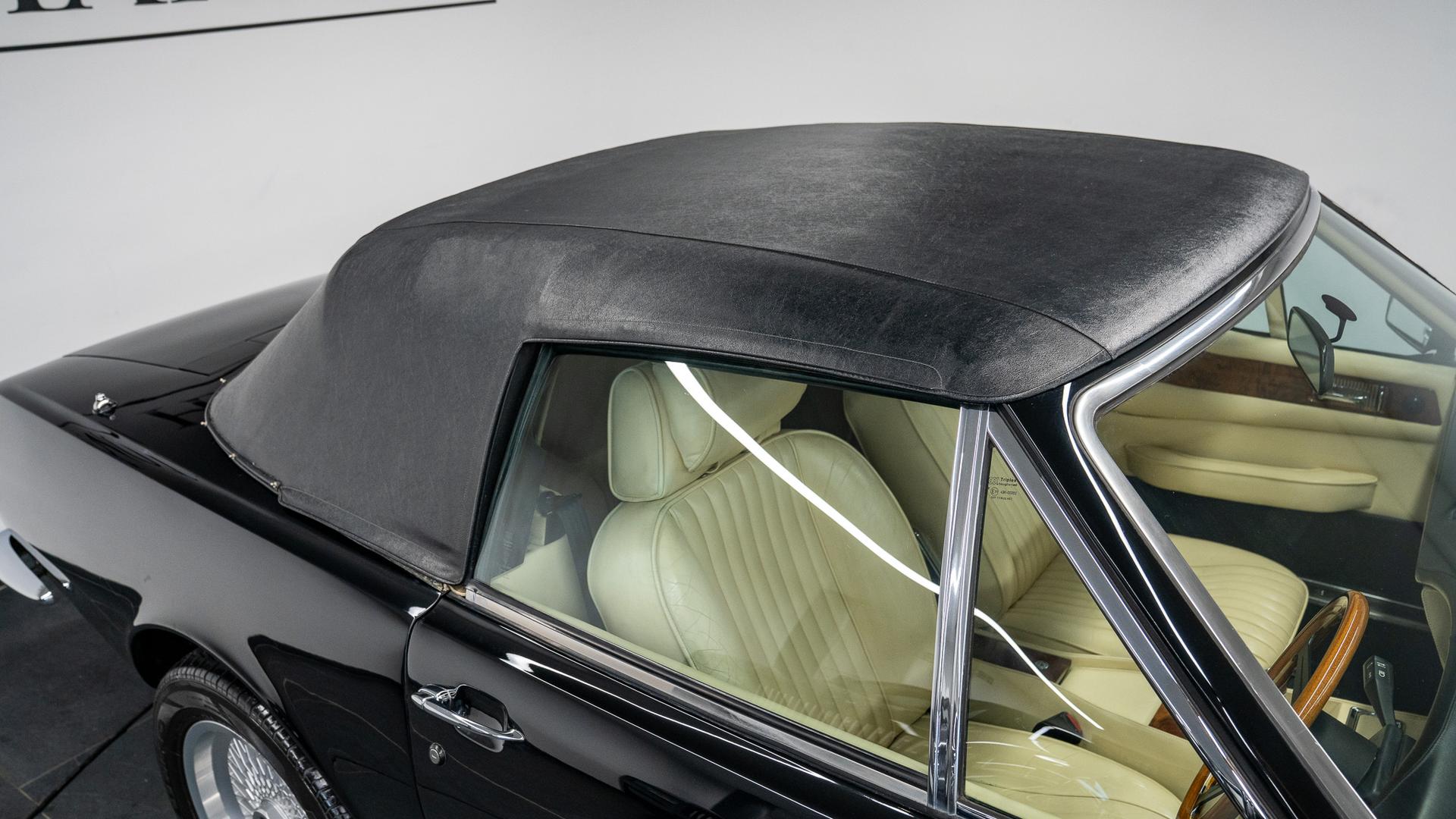 Aston Martin V8 Photo 1a3b43a8-a1db-4664-88b5-96e44e628daf.jpg