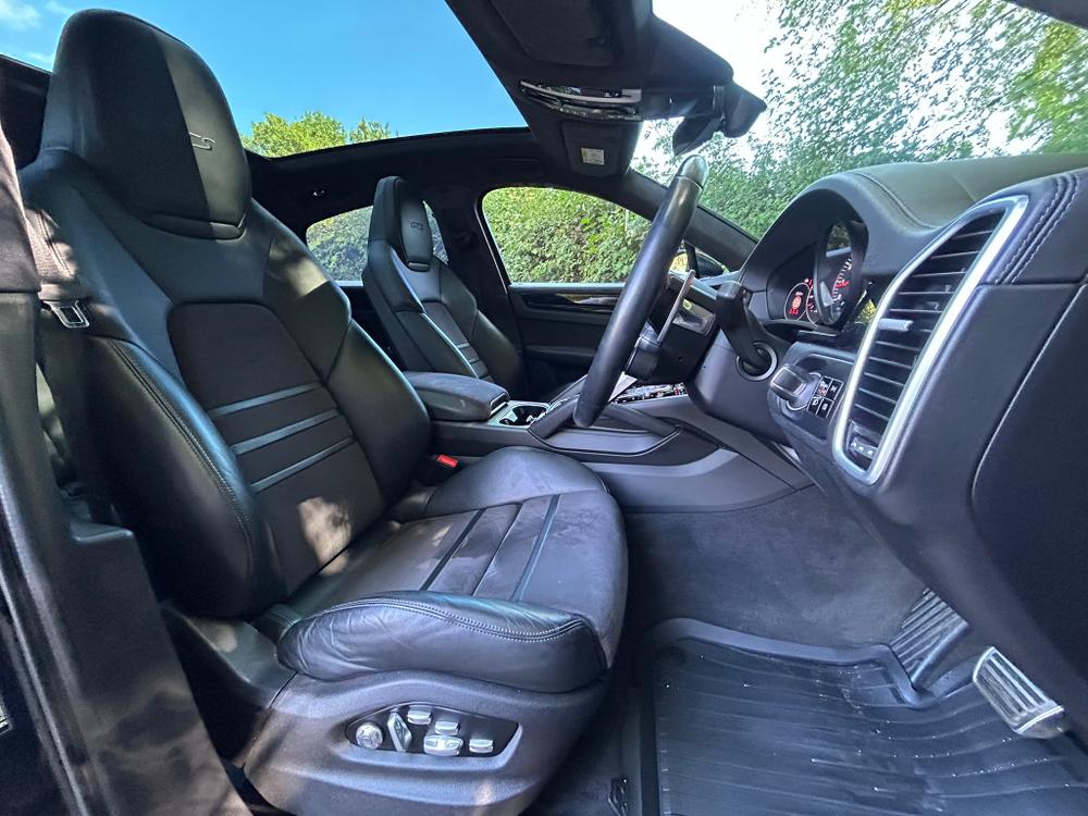 Used Porsche Cayenne FN70DNE 25