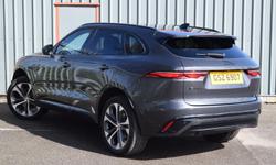 Jaguar F-PACE Photo 36