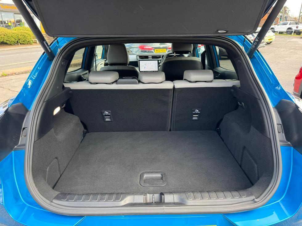 Ford Puma Photo 1a693157-d092-45a1-b3fe-f75a1dbd0510.JPEG