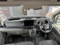 Ford Transit Photo 18