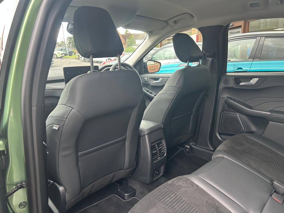 Ford Kuga Photo 1a8118dc-874c-41b8-83f8-5e6c784dd190.jpeg