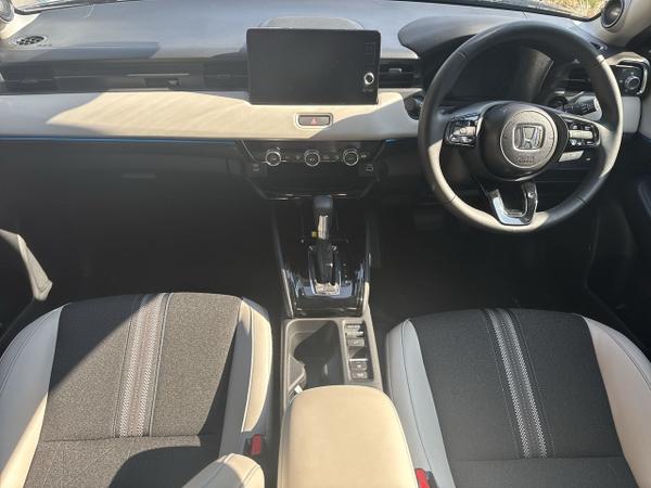 Honda HR-V Photo 3
