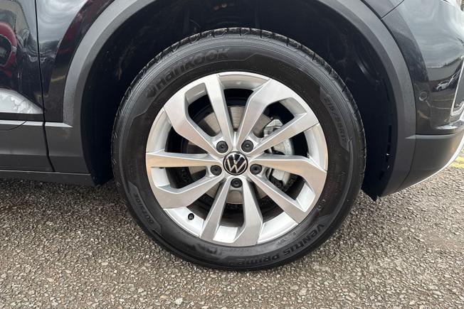 Volkswagen T-Roc Photo 5