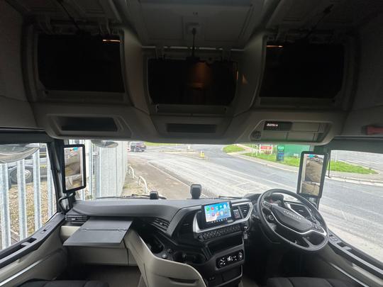 Iveco S-WAY Photo