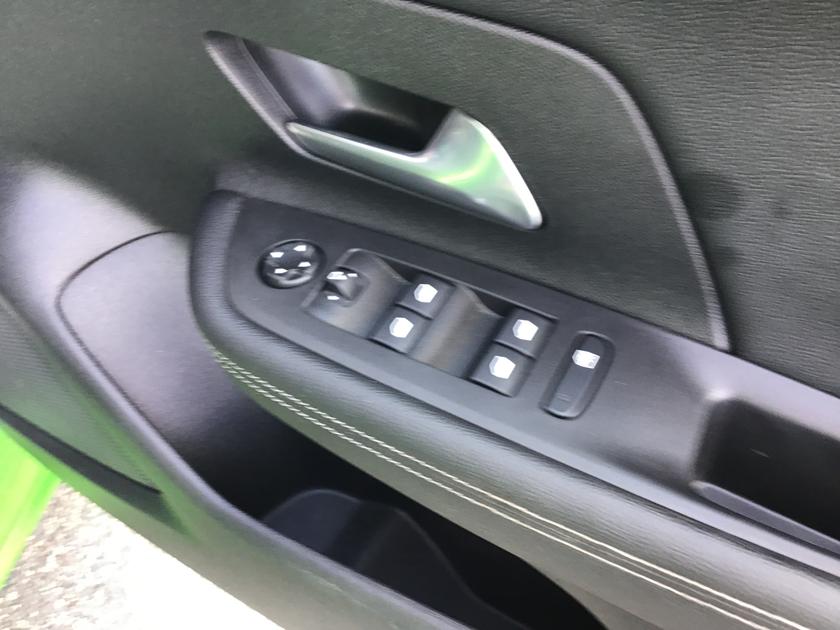 Vauxhall Corsa Photo 1a997a7d-9351-4d0a-82d2-973537a3d4f7.jpg