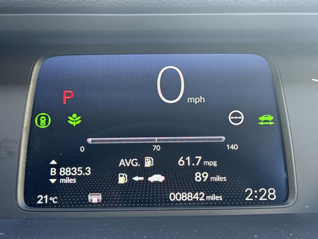 Honda Jazz Photo 1aa299b0-c5b9-4e62-96d5-b21c0b87d3b5.jpg