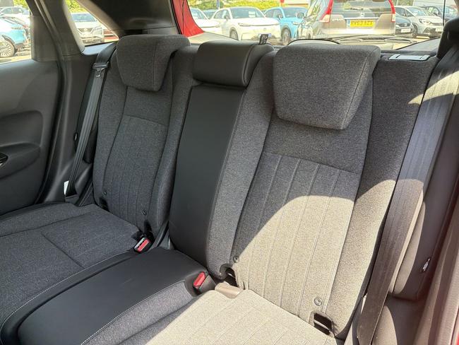 Honda Jazz Photo 1ad2c7a7-852e-4a5d-89fa-b2ba1d6fa4ba.jpg