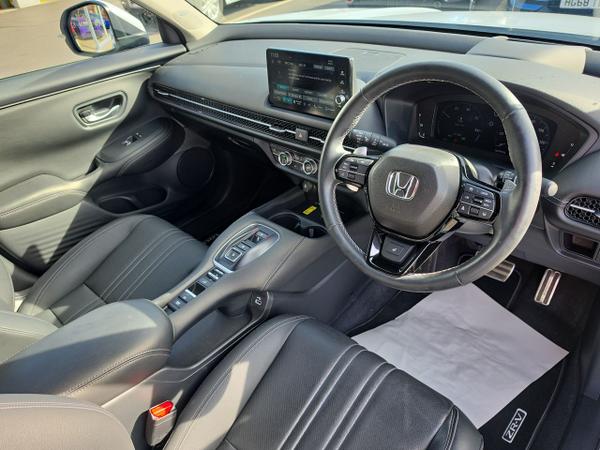 Honda ZR-V Photo 1