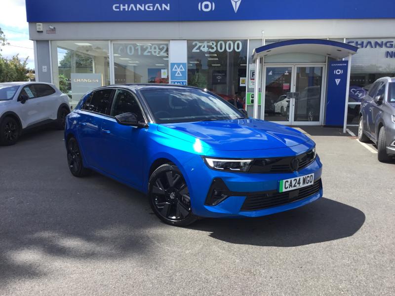 Used 2024 Vauxhall Astra Electric 54kWh Ultimate Hatchback 5dr Electric Auto (156 ps) at Magna Changan