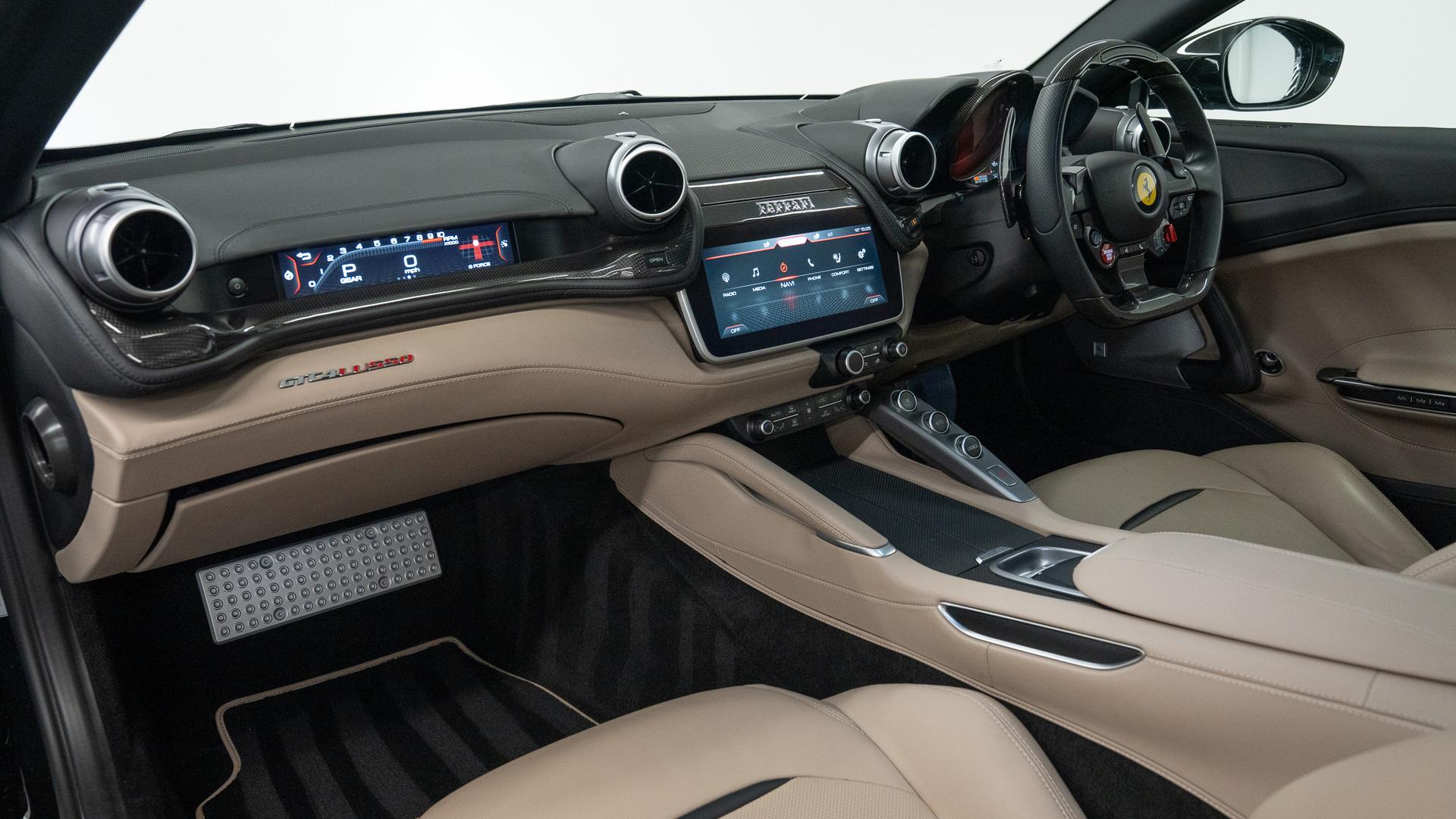 Ferrari GTC4Lusso Photo 1b1586a3-da39-4131-a60e-8778b203ba12.jpg
