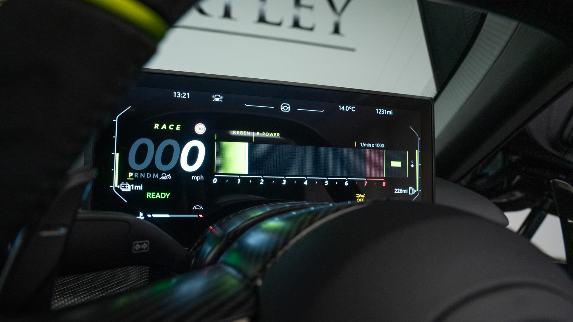 Aston Martin Valhalla Photo 1b1d8379-2dd9-49f7-ac84-e97a35066623.jpg