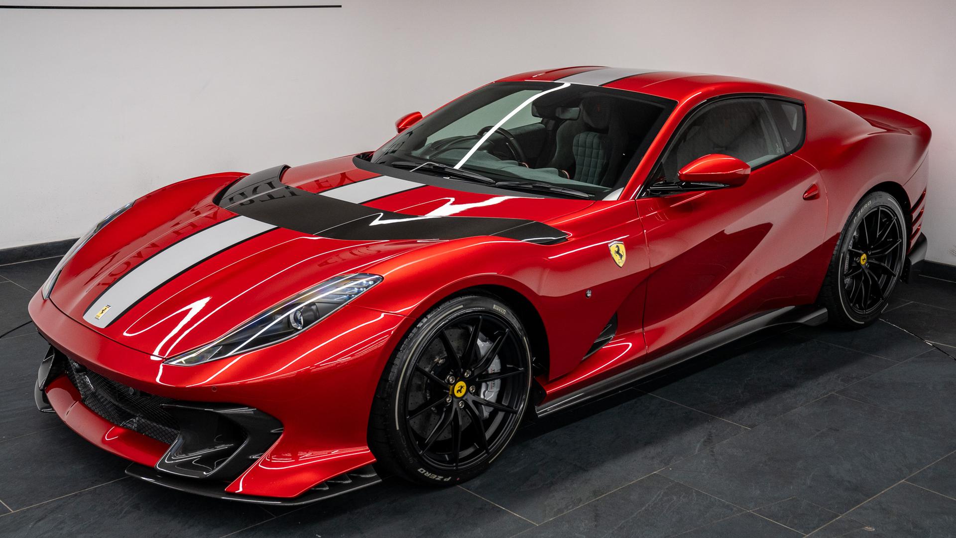 Ferrari 812 Photo 1b227622-42d8-4dc7-9a25-887d61882508.jpg