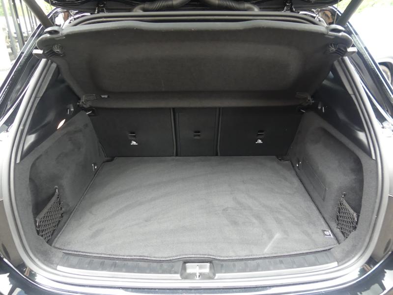 Mercedes-Benz GLA Photo 1b2a50cf-eb54-404a-81bd-1d87a52ddf89.jpg
