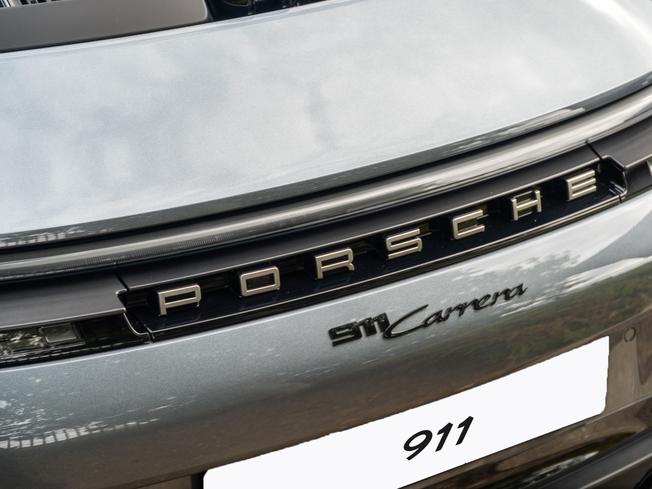 PORSCHE 911 Photo 45
