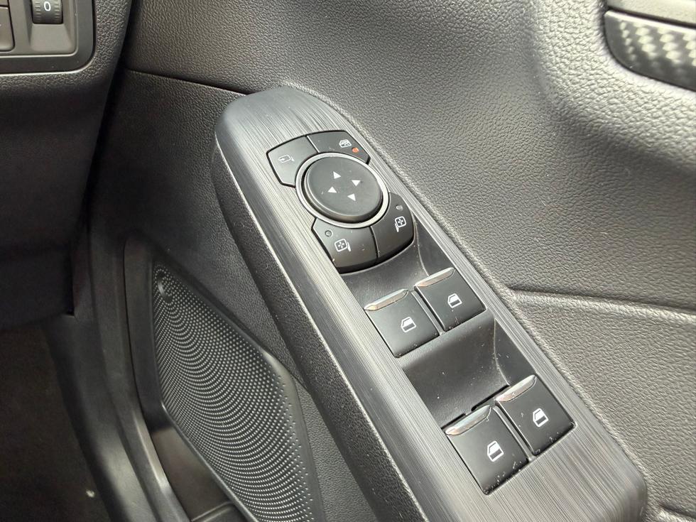 Ford Kuga Photo 1b349785-32d3-49c8-9a4b-c2ff6d82a505.JPEG