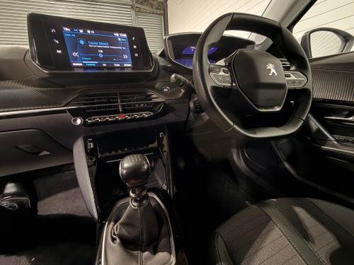 Peugeot 2008 Photo 1b3737ed-fea8-42ec-90a1-a730ac79131c.jpeg