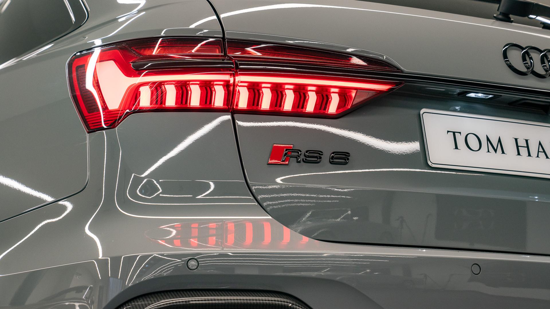Audi RS6 Photo 1b46044f-e2b6-42e0-a5ea-5a8c78c69f85.jpg