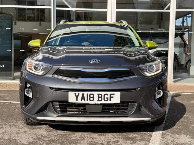 Kia Stonic Photo 1b47585c-4128-4193-bb9c-3d0aea7f5f11.jpg