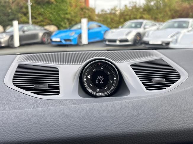 PORSCHE Cayenne Photo 18