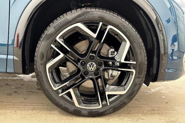 VOLKSWAGEN Tiguan Photo 5
