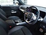 Mercedes-Benz EQB Photo 2