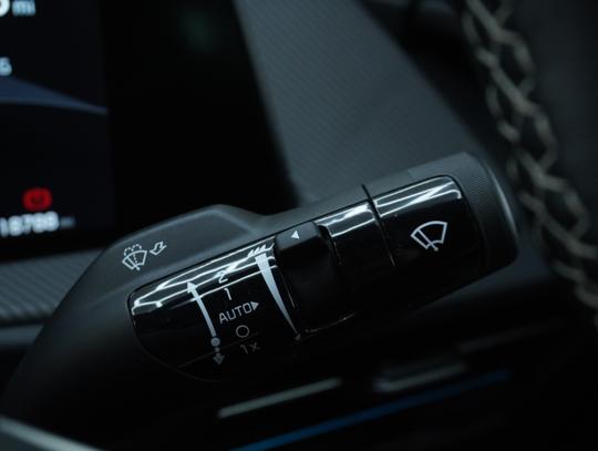 Kia EV6 Photo 1b5e2696-431d-44f4-b6ca-e45a002edd62.jpg