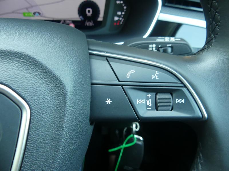 Audi Q3 Photo 1b636d1c-a09e-4478-afa0-4572afe01c82.jpg