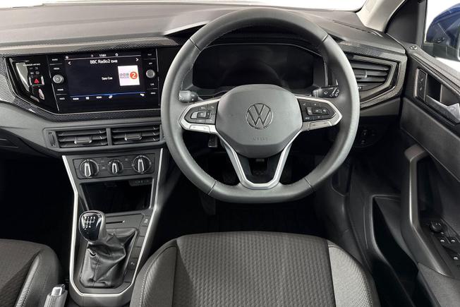VOLKSWAGEN Polo Photo 11