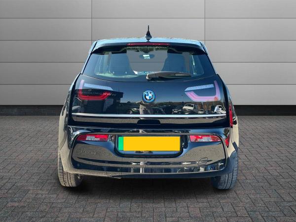 BMW i3 Photo 1b6a3cff-7287-4ecf-9254-0098d2b303e1.jpg