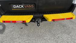 Ford Transit Photo 11