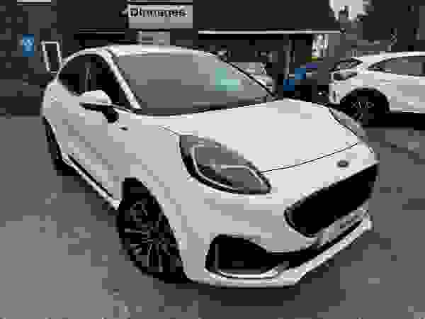 Used 2023 Ford Puma 1.0T EcoBoost MHEV ST-Line Vignale SUV 5dr Petrol Hybrid Manual Euro 6 (s/s) (155 ps) Frozen White at Dinnages