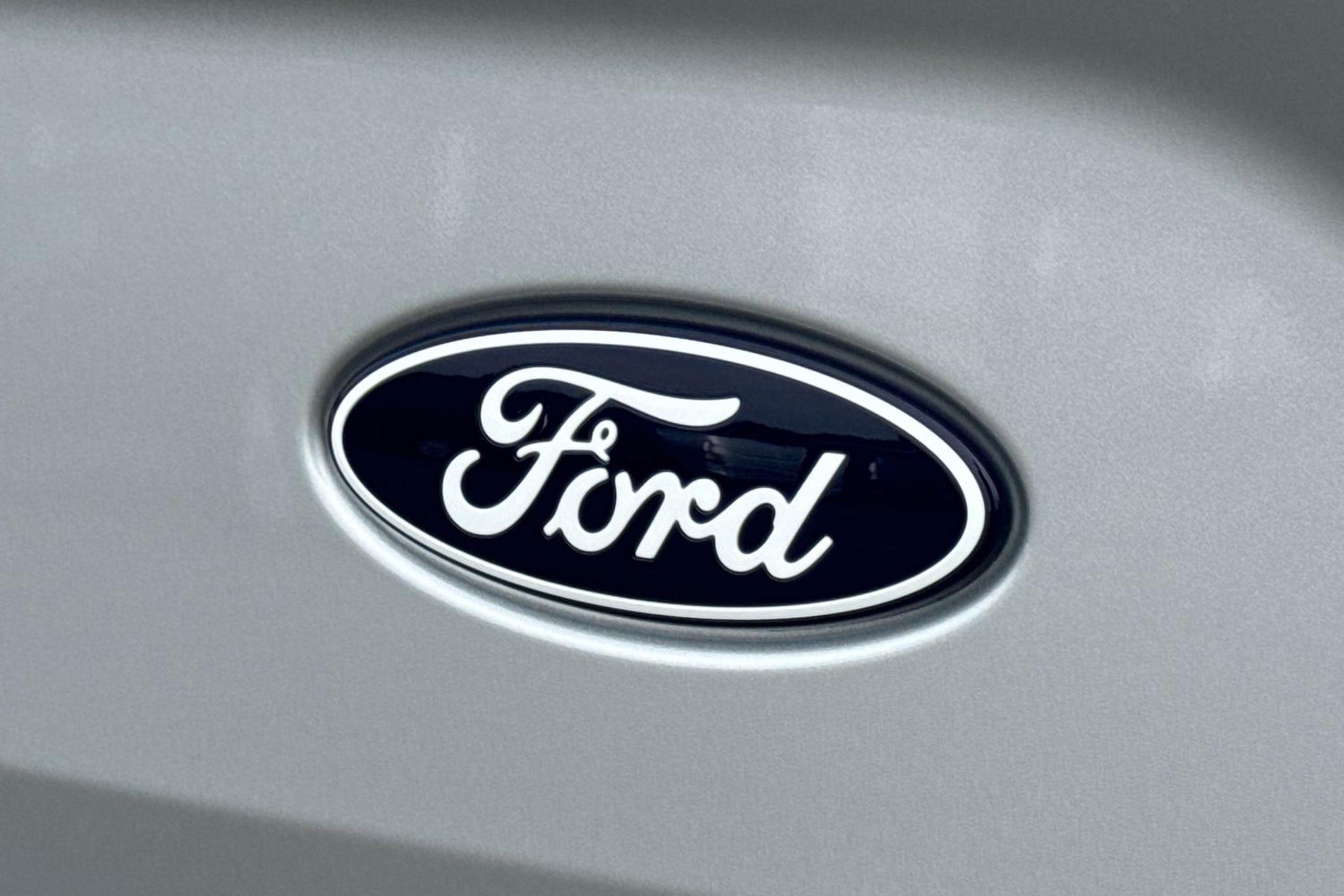 Ford TRANSIT CUSTOM Photo 39