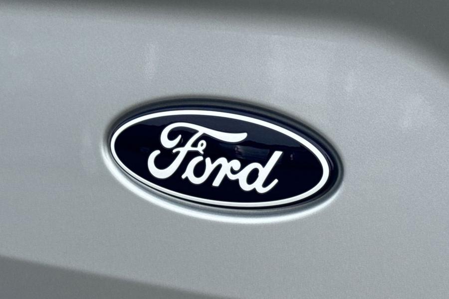 Ford TRANSIT CUSTOM Photo 1b9be8ff-9cd4-4296-b53f-9762b89cf6de.jpg