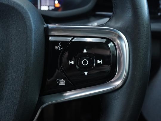 Polestar Polestar 2 Photo 1b9d6597-e843-4ddc-b955-d80772ee8735.jpg