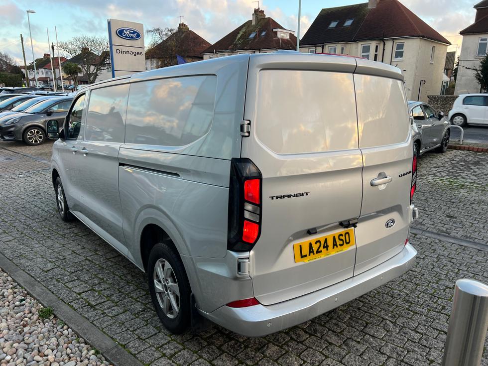 Ford Transit Custom Photo 1b9fc986-9f00-482d-b318-3e4e313970e6.jpeg