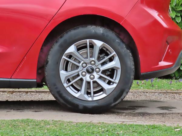 Used Ford Focus ML23NYW 8