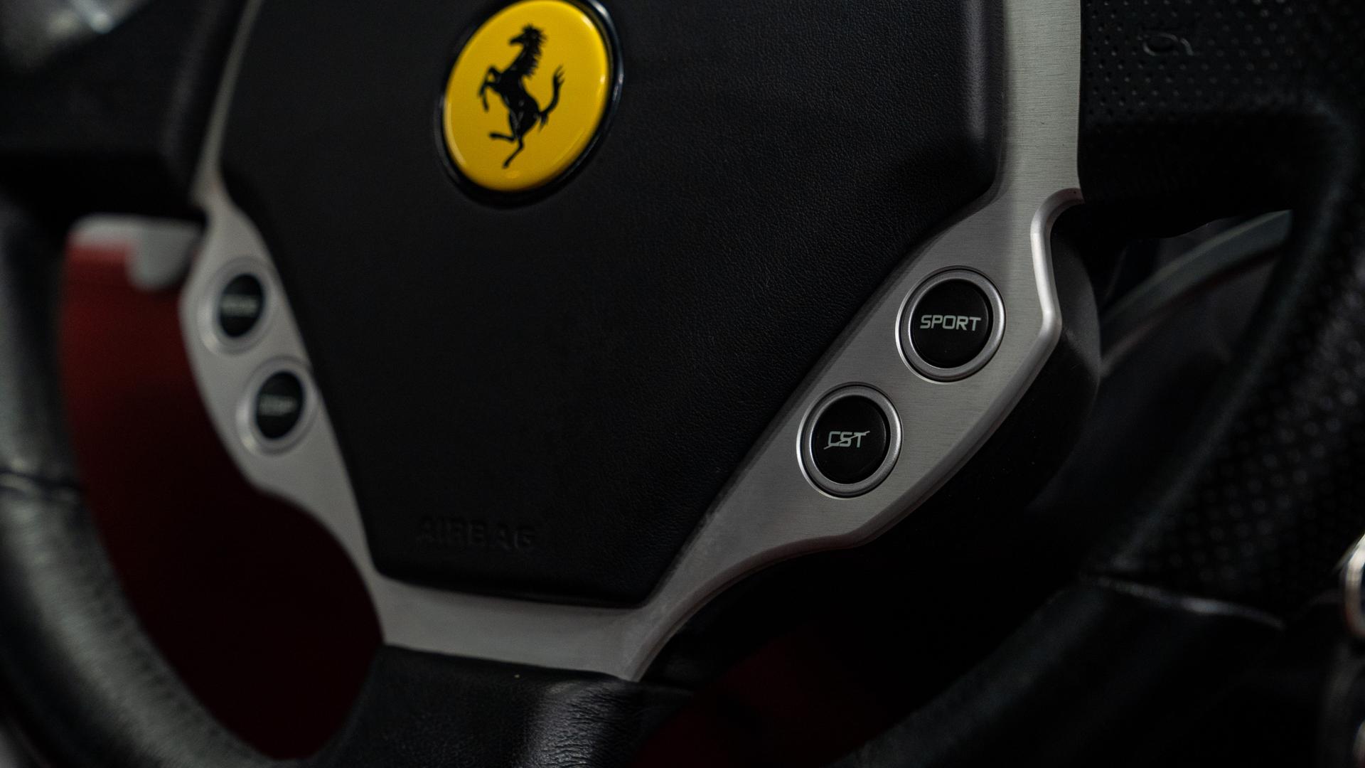 Ferrari 612 Photo 1bb113ff-1350-4bfb-a16f-56d65bd9e35d.jpg