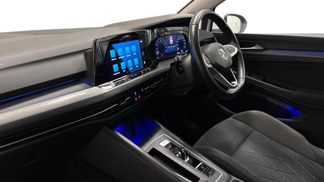 VOLKSWAGEN Golf Photo 2