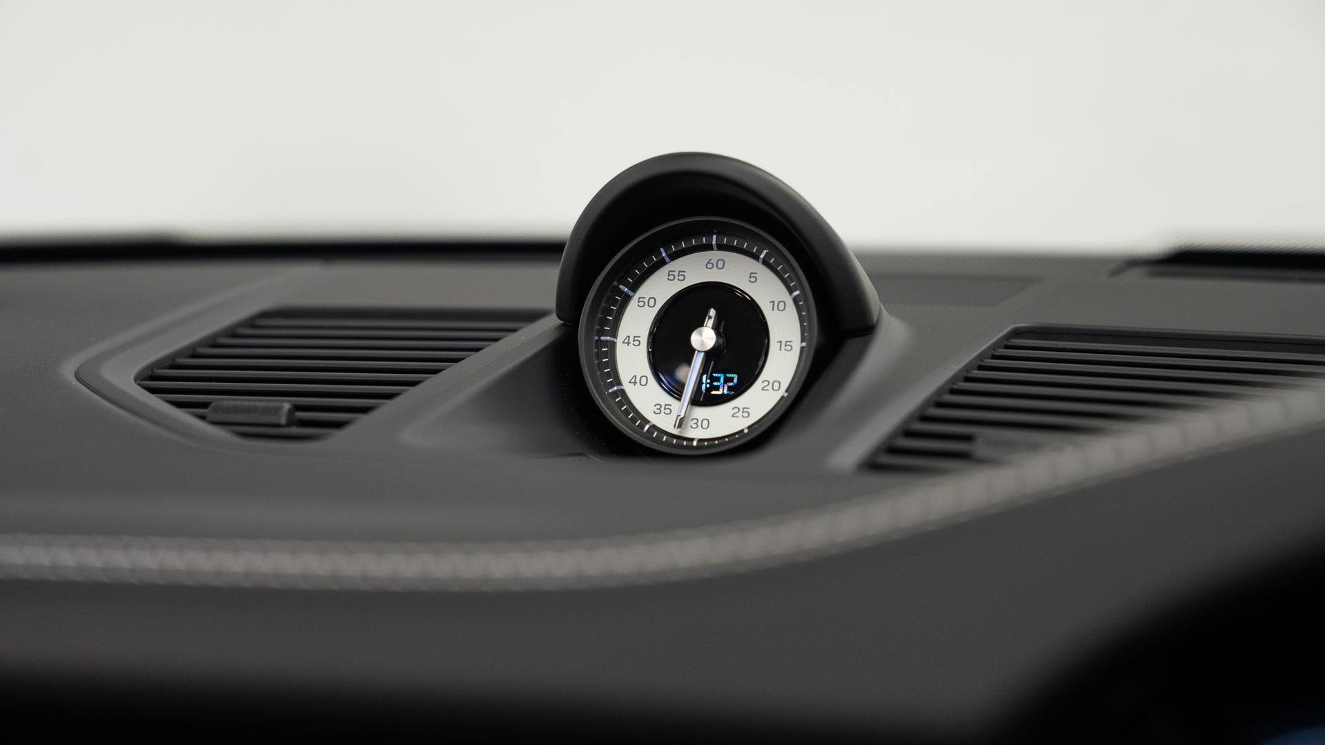Porsche 911 Photo 1bc220c9-e7d9-4c30-9064-b0a6cf152a72.jpg