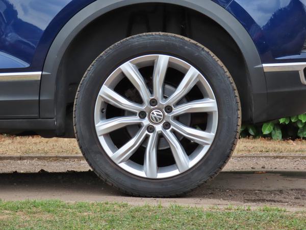 Used Volkswagen T-Roc GK69GVM 8