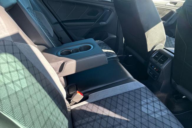 VOLKSWAGEN Tiguan Photo 23