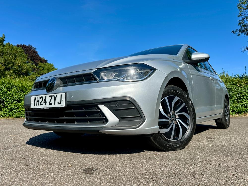 Used Volkswagen Polo YH24ZYJ 2