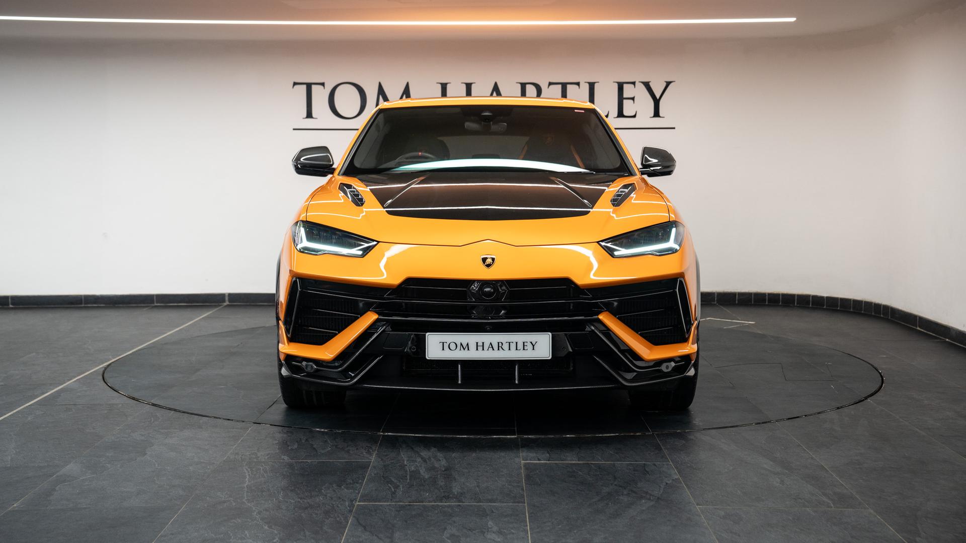 LAMBORGHINI Urus Photo 1c17ccc3-2cdb-4fef-b7fe-e3cd7e1c9d30.jpg