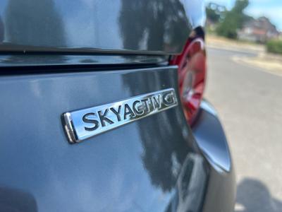 Mazda MX-5 Photo 28